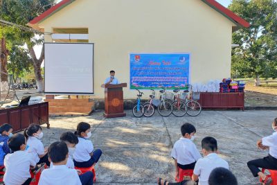 Sinh hoạt truyền thống chào kỉ niệm ngày thành lập Quân đội nhân dân VN 22/12 và Chương trình ” Tình nguyện mùa đông 2021 – Mùa xuân yêu thương 2022″